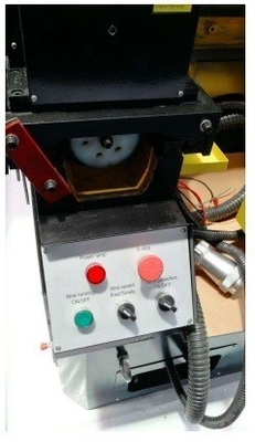 중속 CNC Wedm 절단 기계 Dk7740 판매 후 서비스와 함께 슈퍼 경제