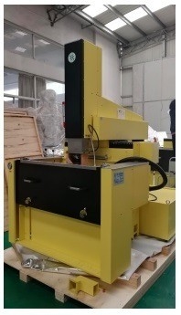 고 정밀 CNC 다이 싱킹 EDM550h 거울 표면 기능