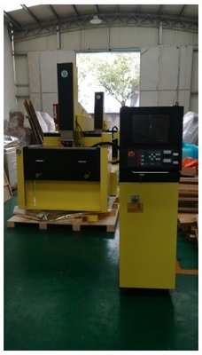 고 정밀 CNC 다이 싱킹 EDM550h 거울 표면 기능