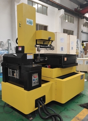 전기 스파크 Dk7740f 고속 CNC 와이어 절단