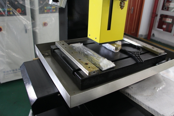 전기 스파크 Dk7740f 고속 CNC 와이어 절단